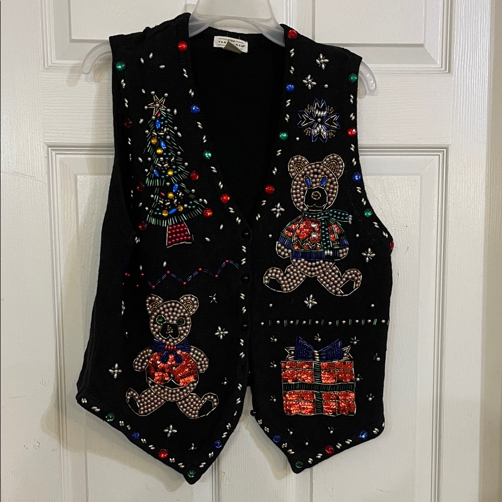 Yarnworks Festive Holiday with Bear and Tree Design Christmas beaded vest size L